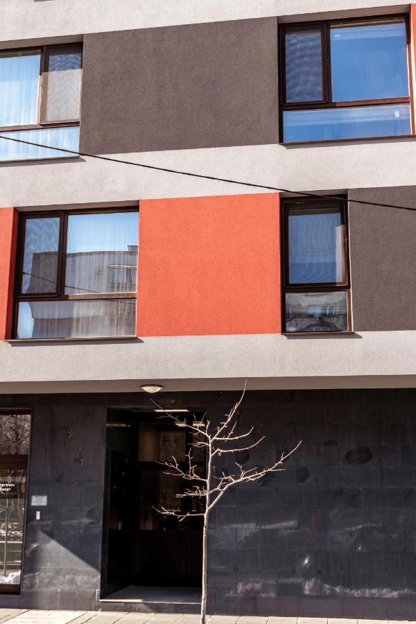 Bright 1Bdr Apartment With A Balcony Σόφια Εξωτερικό φωτογραφία